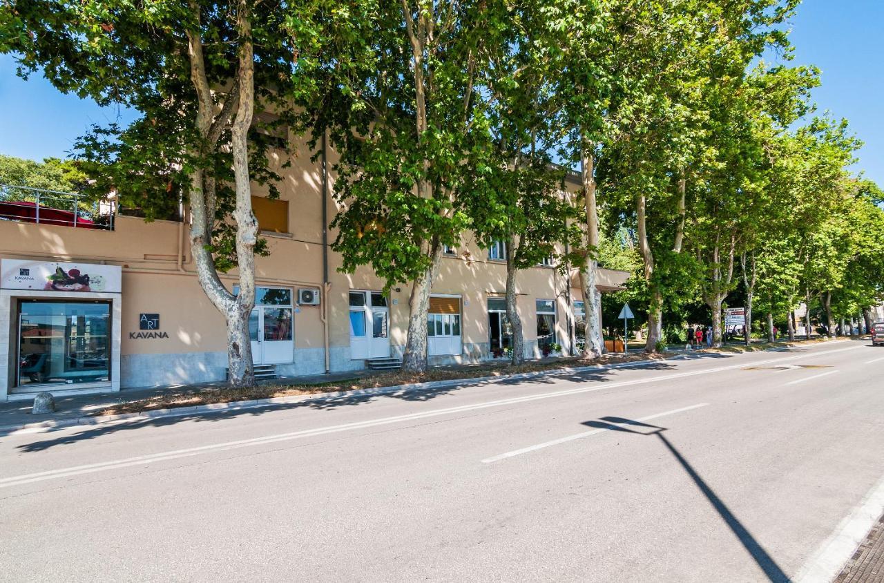 זאדאר Apartman Pegla מראה חיצוני תמונה